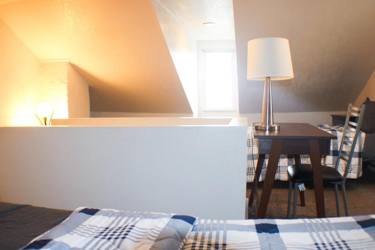 Urban Oasis - 3Br 2Ba - City View- Private Parking Pittsburgh Bagian luar foto